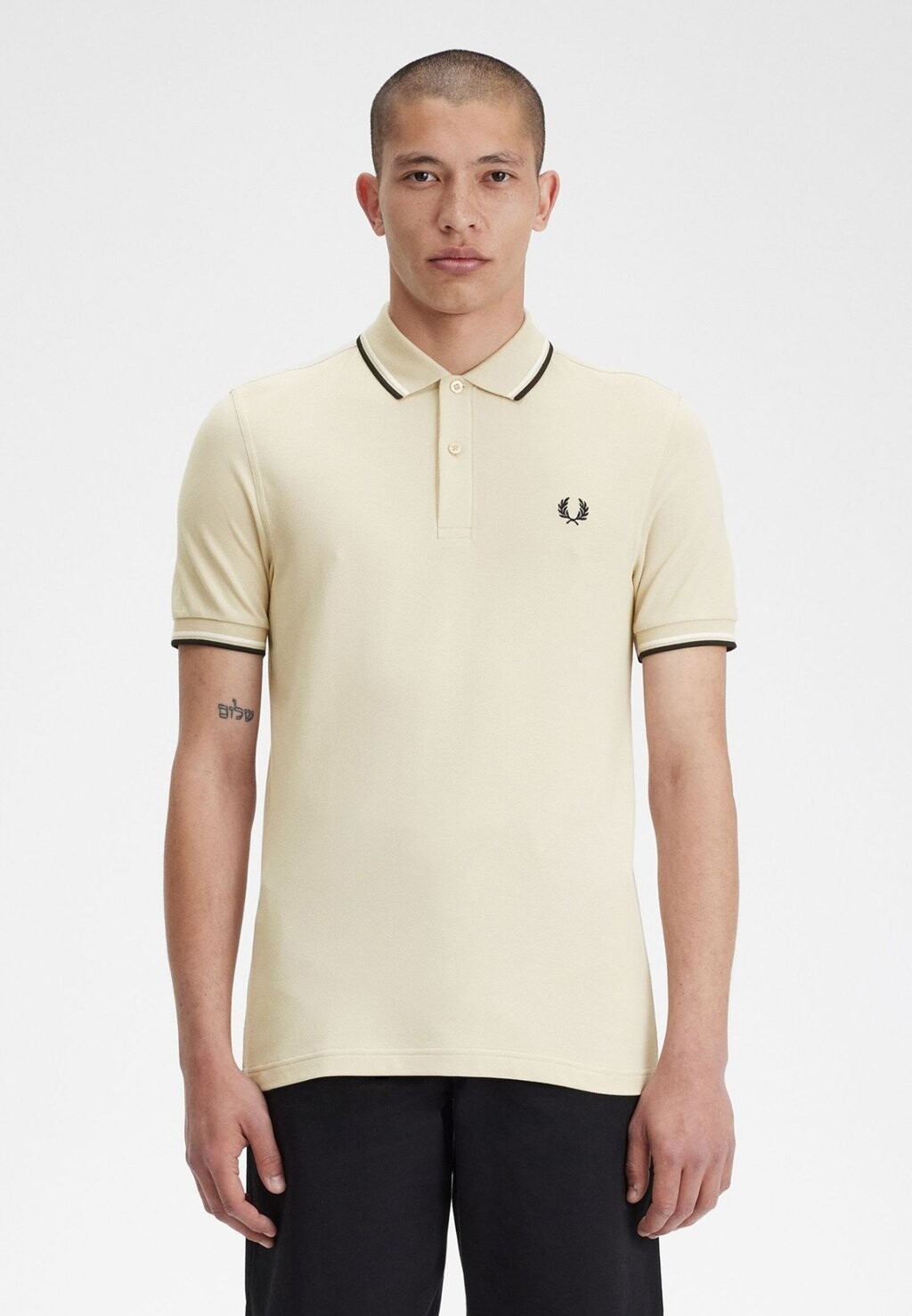 

Поло Fred Perry, бежевый