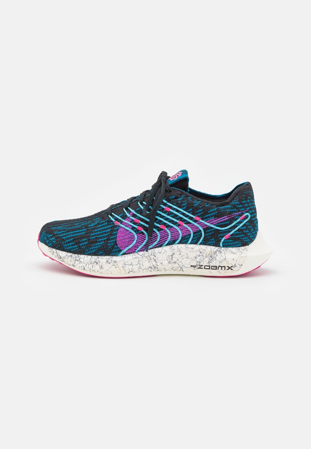 

Кроссовки Nike