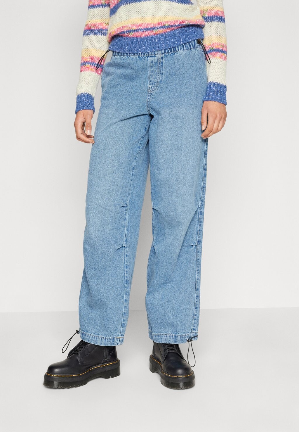 

Джинсы свободного кроя Vero Moda VMSCOOTY MR PARASCHUTE, цвет blue denim