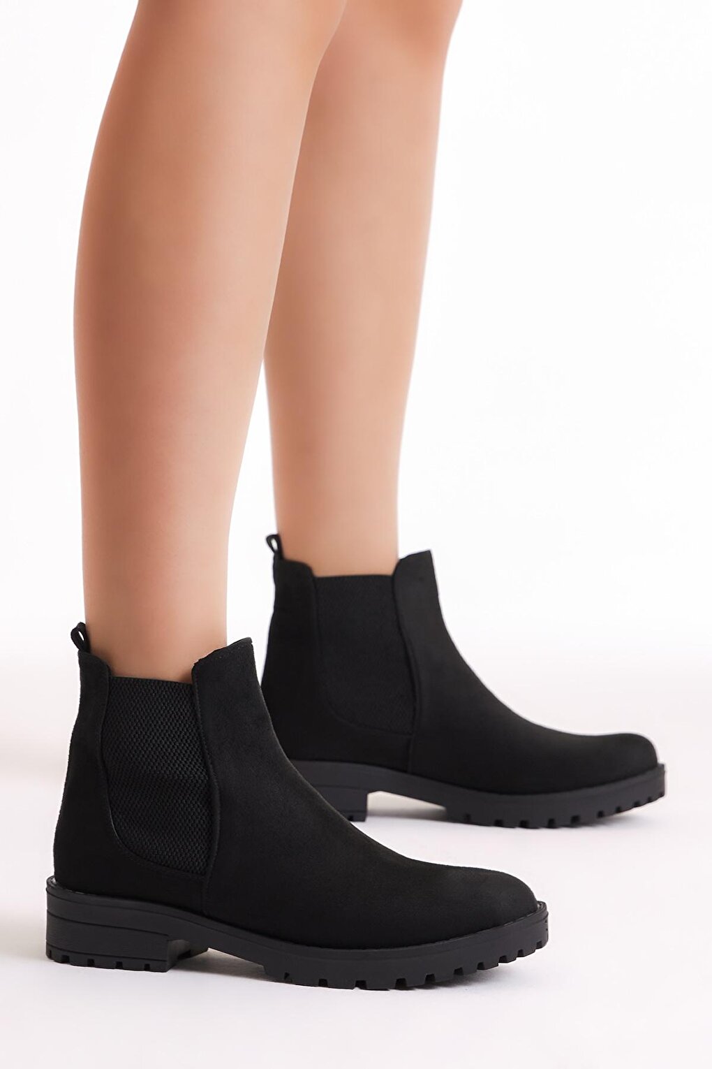 цена Женские черные замшевые ботинки на эластичной термоподошве TONNY BLACK