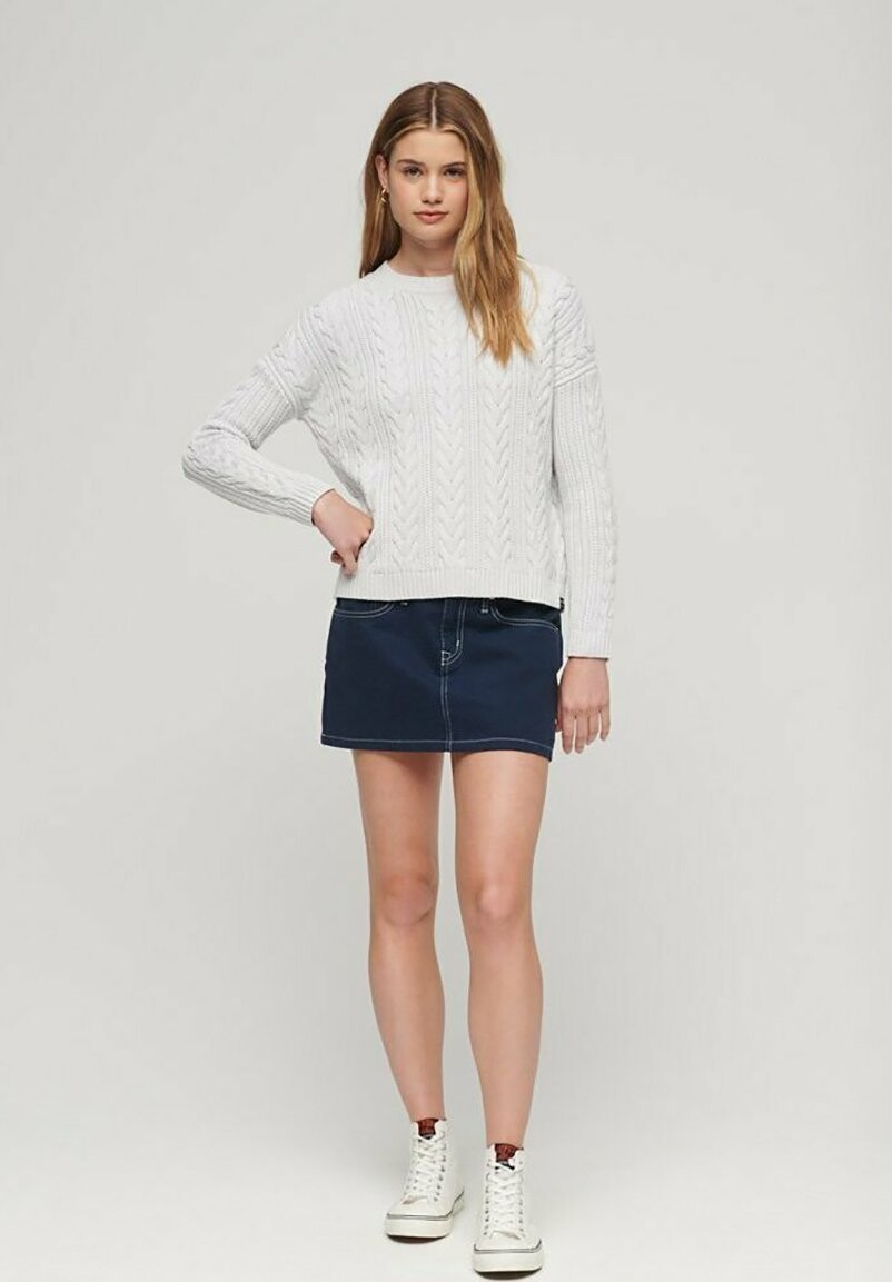 

Свитшот Superdry DROPPED SHEULDER CABLE CREW, цвет light dove grey