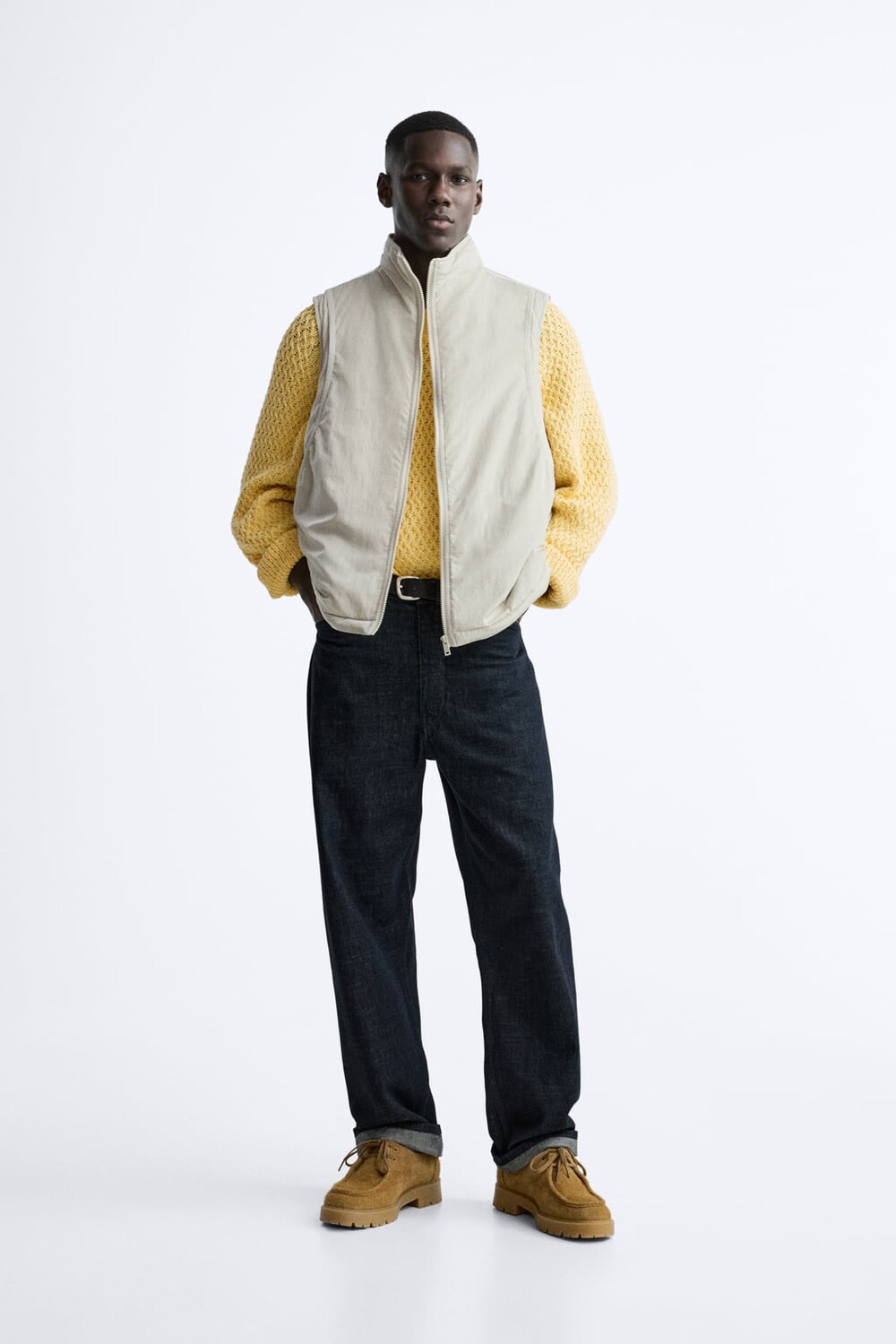 

Технический жилет с подтекой ZARA, лед