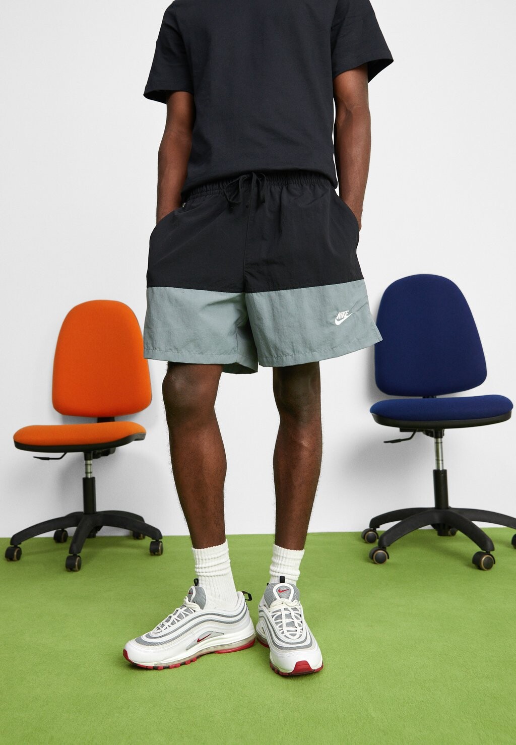 

Шорты Nike Sportswear, черный