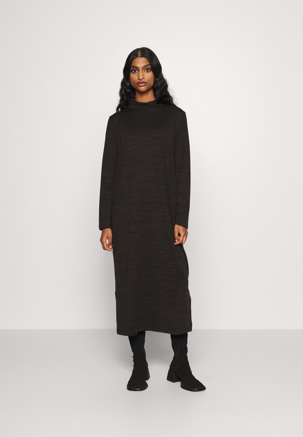 

Платье Vero Moda Petite VMKATIE DRESS, черный