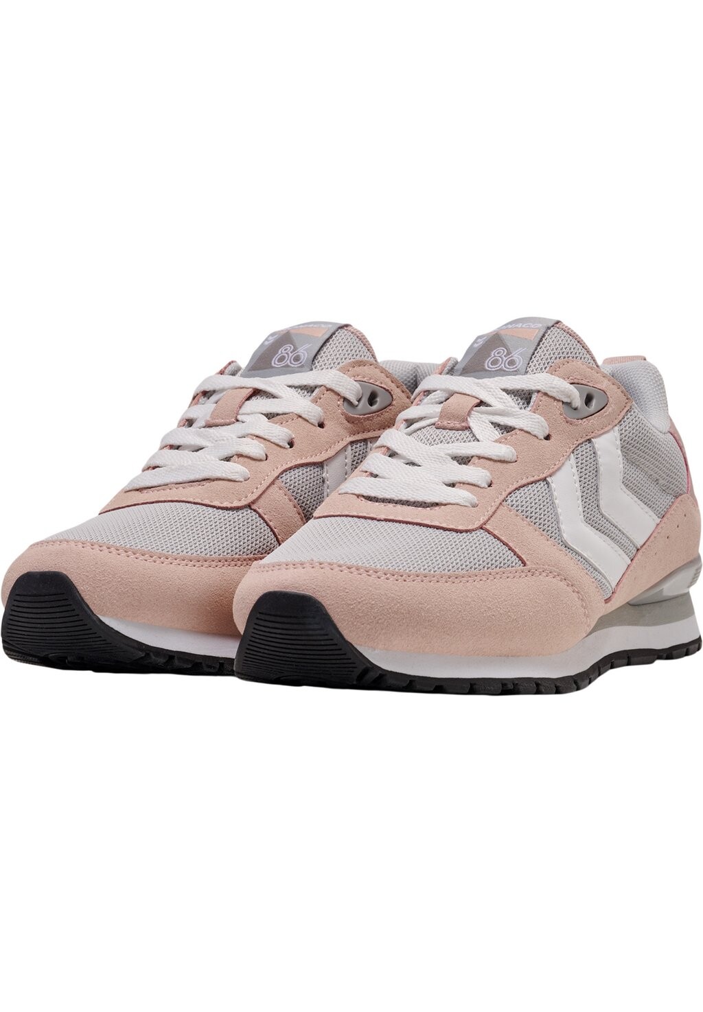 

Кроссовки Hummel