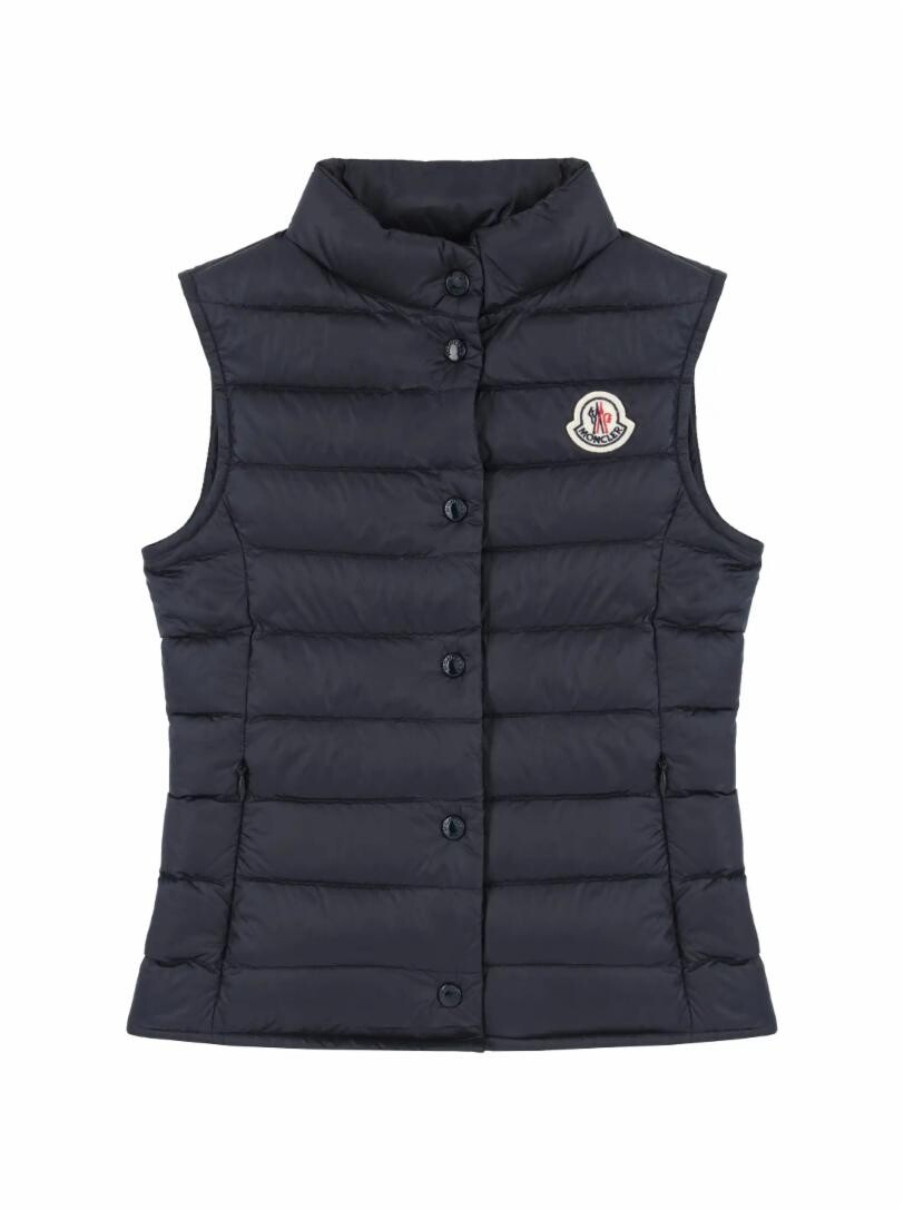 цена Жилет Liane Moncler