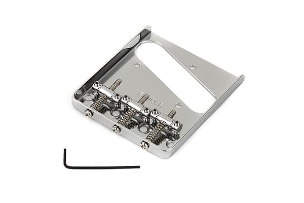 

Мост Fender Highway One Telecaster в сборе, хром Highway One Telecaster Bridge Assembly Chrome