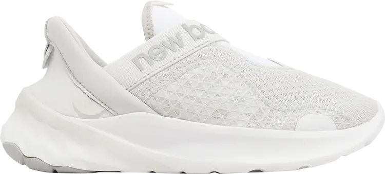

Кроссовки New Balance Wmns Fresh Foam Roav RMX Wide 'Grey White', серый