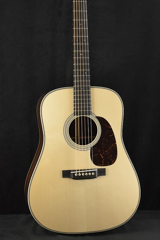 

Martin Custom Shop D-28 Authentic 1937 Натуральный Custom Shop D-28 1937 Natural