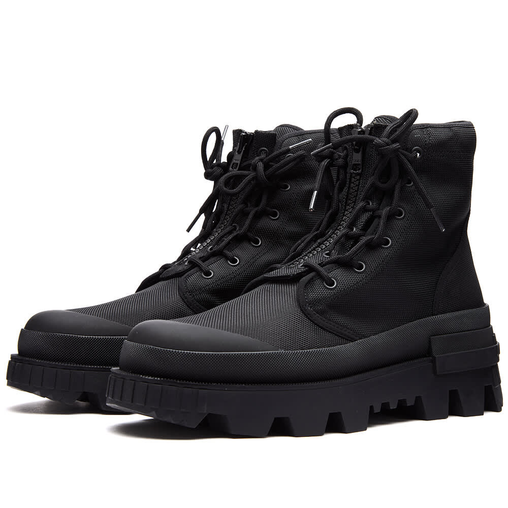 

Ботинки Moncler Genius x HYKE Desertyx Ankle Boot