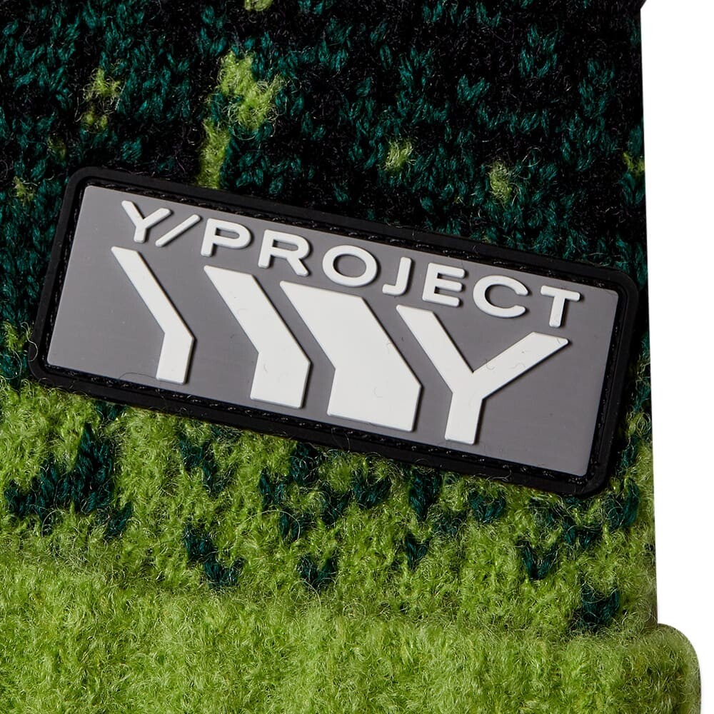 

Вязаная шапка с градиентом Y-Project