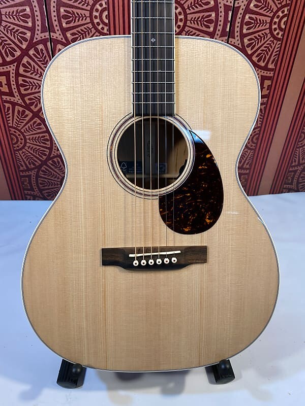 

Martin OME Cherry 2022 Натуральный