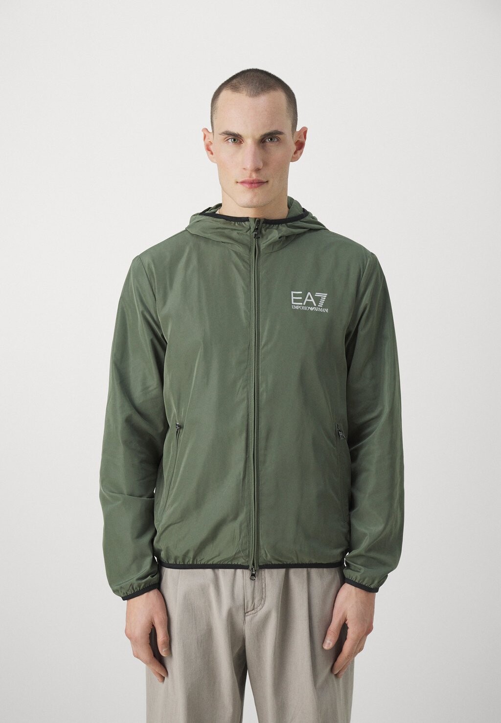 

Легкая куртка Jacket EA7 Emporio Armani, цвет verde scuro