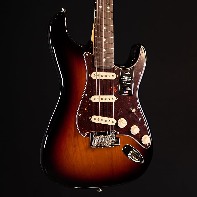 

Fender American Professional II Stratocaster - 3-Tone Sunburst