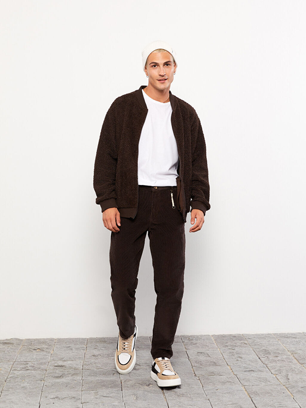 

Бархатные мужские брюки стандартной посадки LCW Casual, Коричневый