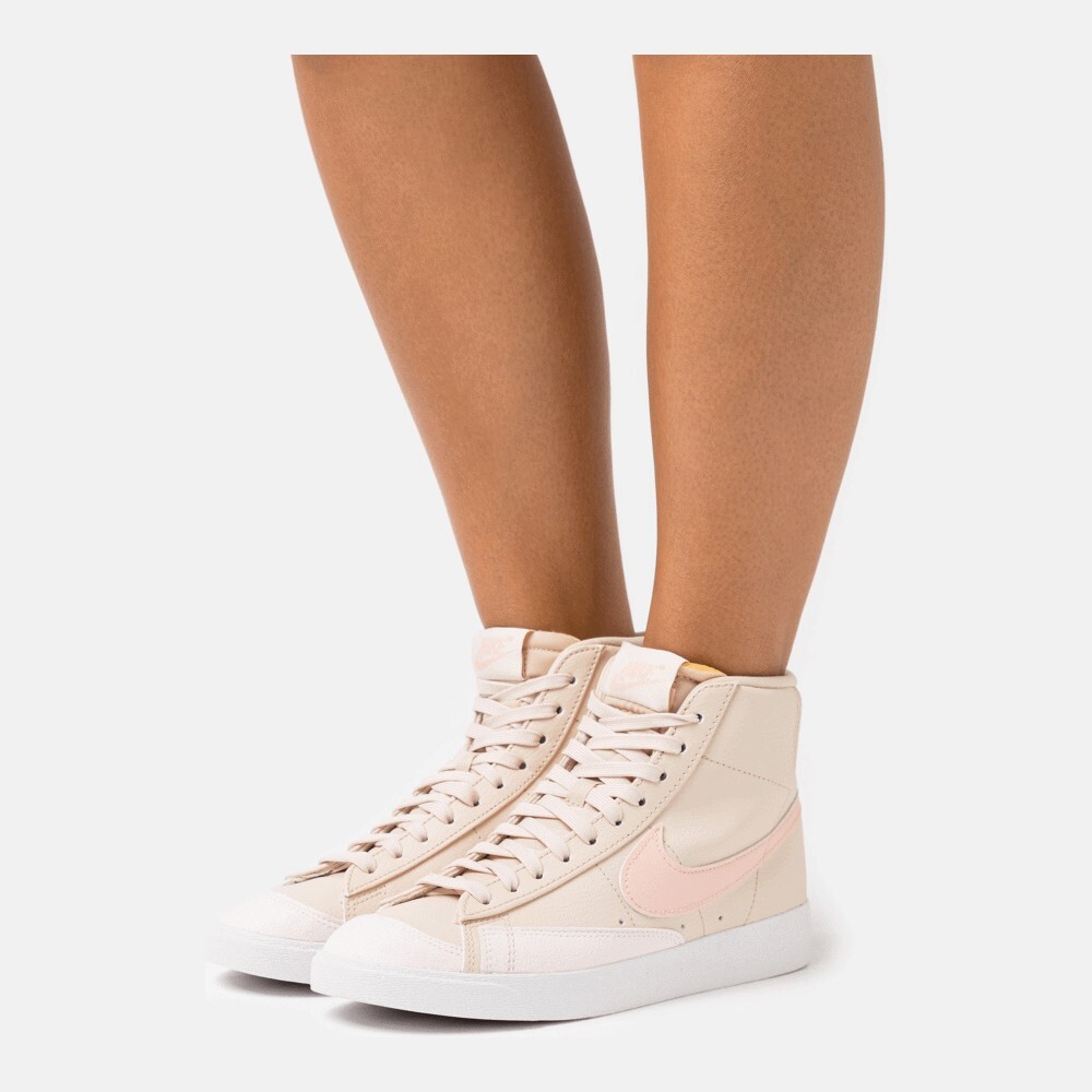 

Кроссовки Nike Sportswear W Blazer Mid 77 Next Nature, sanddrift/arctic orange/ligt soft pink/white/black/volt