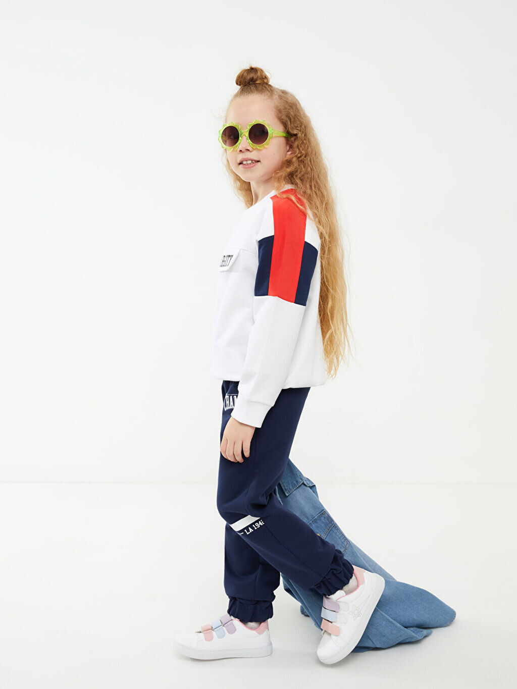 

Спортивные штаны для бега для девочек с принтом на эластичной талии LCW Kids
