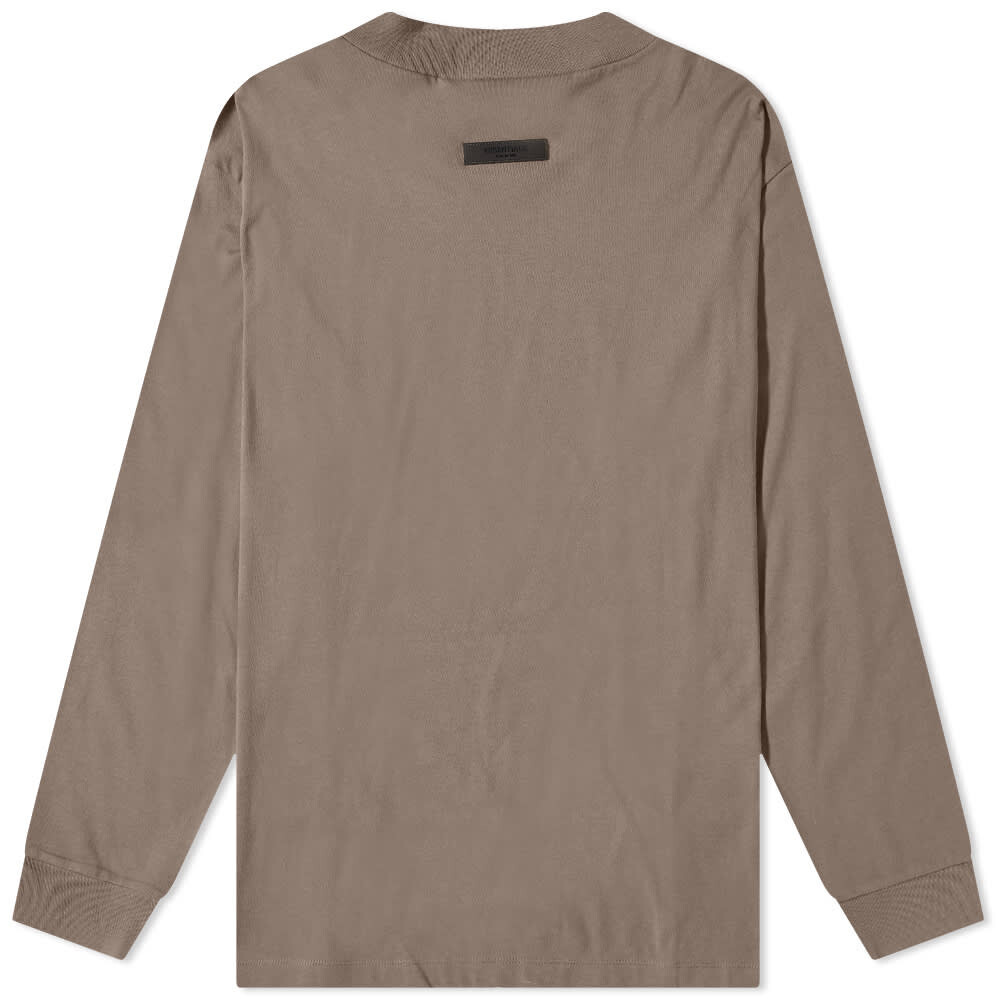 

Футболка FEAR OF GOD ESSENTIALS Logo Long Sleeve Tee, Серый