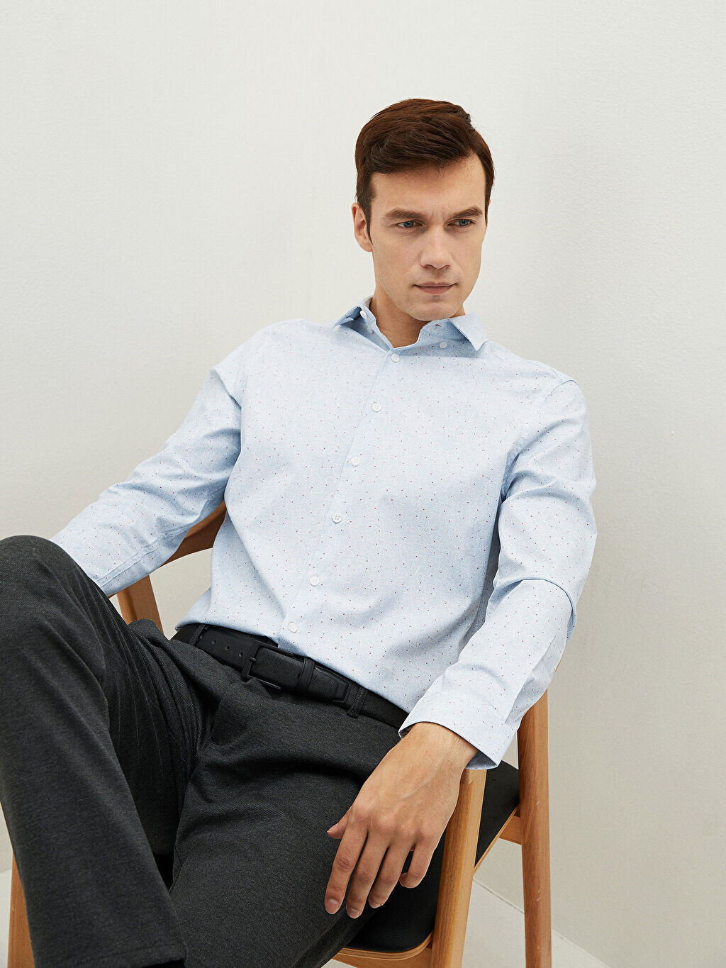 

Поплиновая мужская рубашка Extra Slim Fit с длинным рукавом LCWAIKIKI Formal