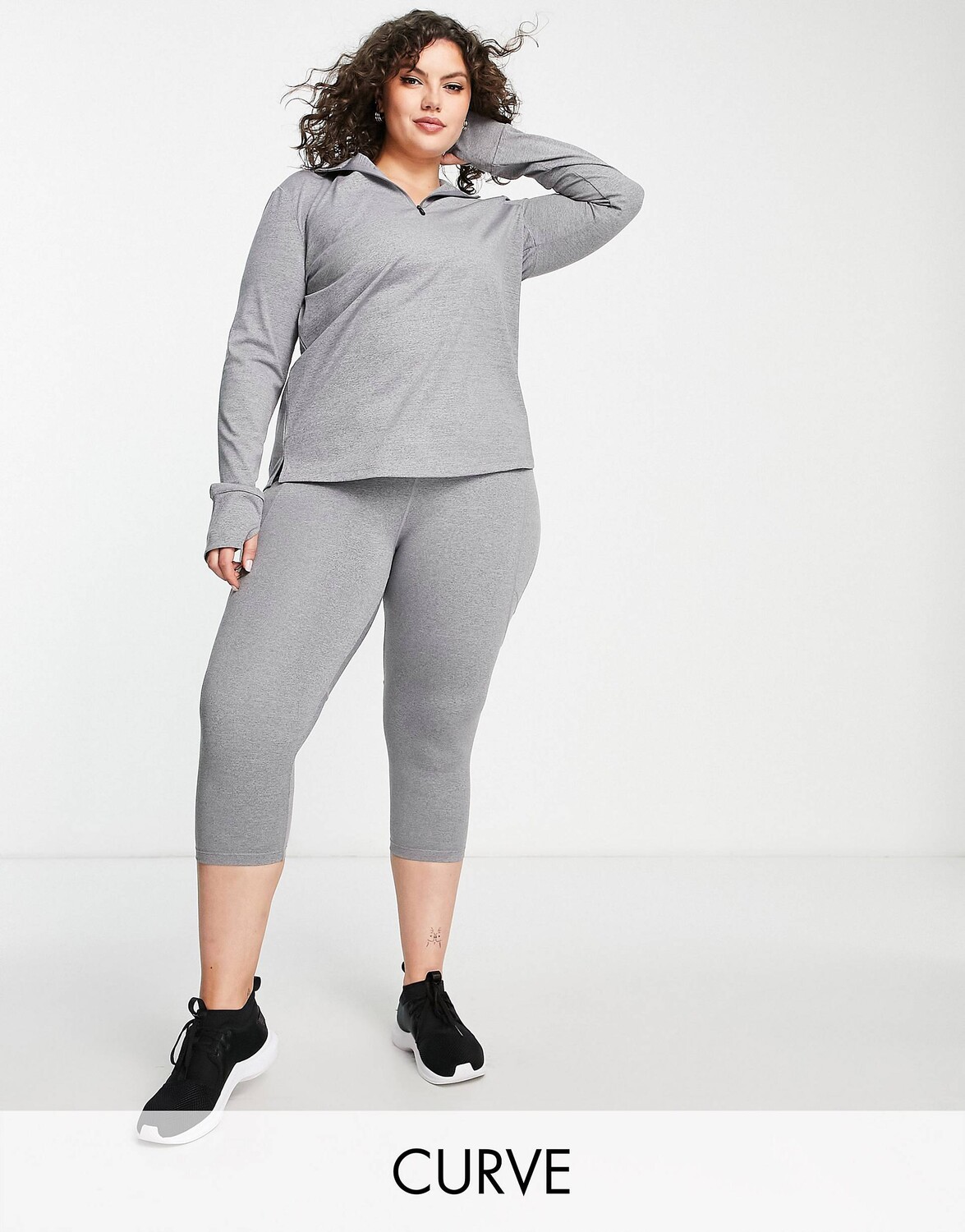 

Серые леггинсы капри с завязками ASOS 4505 Curve icon run
