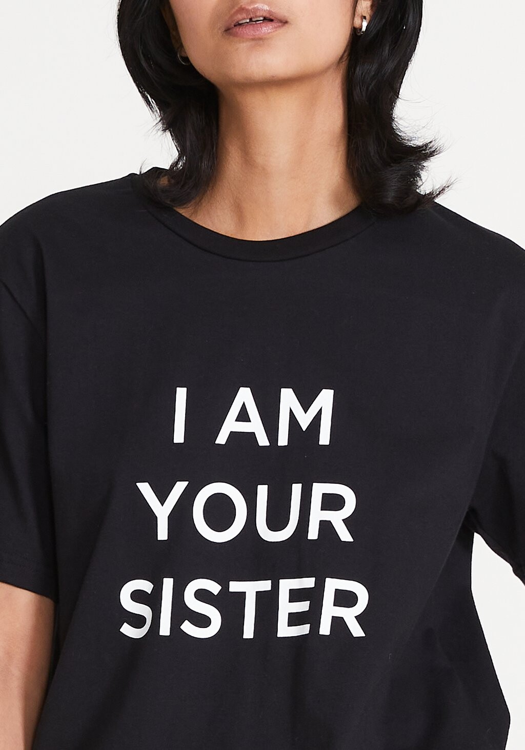 

Футболка с принтом I AM YOUR SISTER, черный