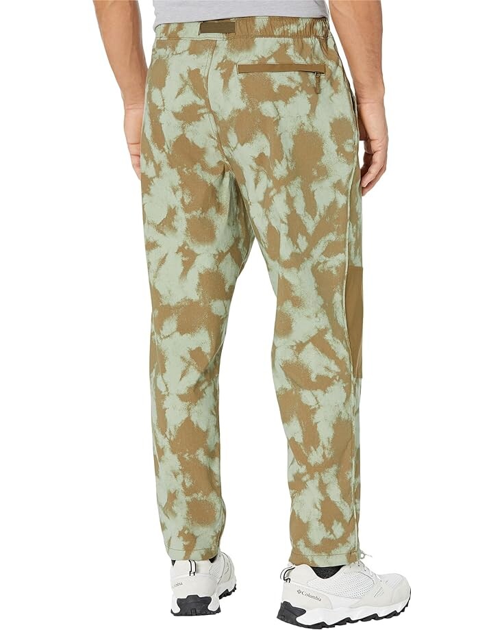 

Брюки The North Face Printed Class V Belted Pants, цвет Military Olive Retro Dye Print