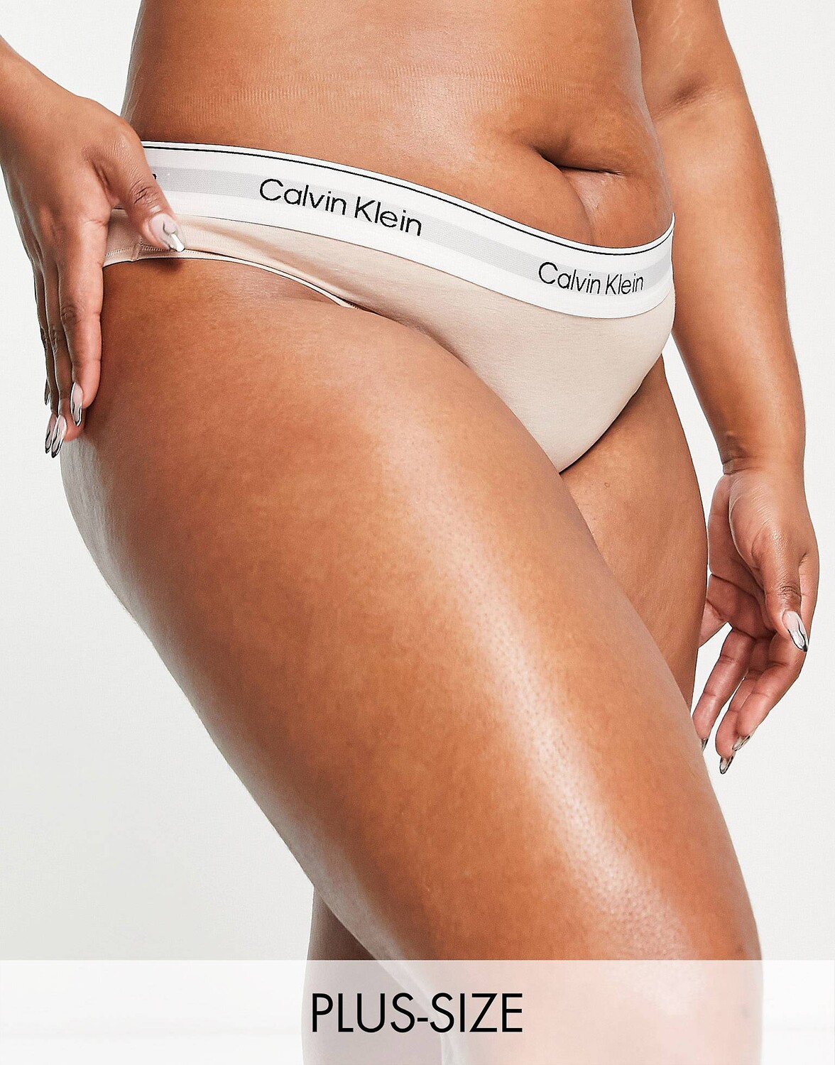 

Бежевые трусики-бикини из хлопка Calvin Klein Plus Size Modern Cotton