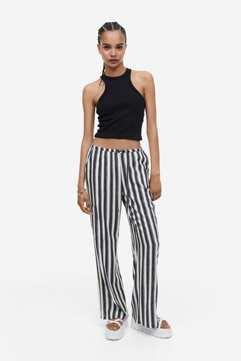 

Широкие брюки из смесового льна H&M