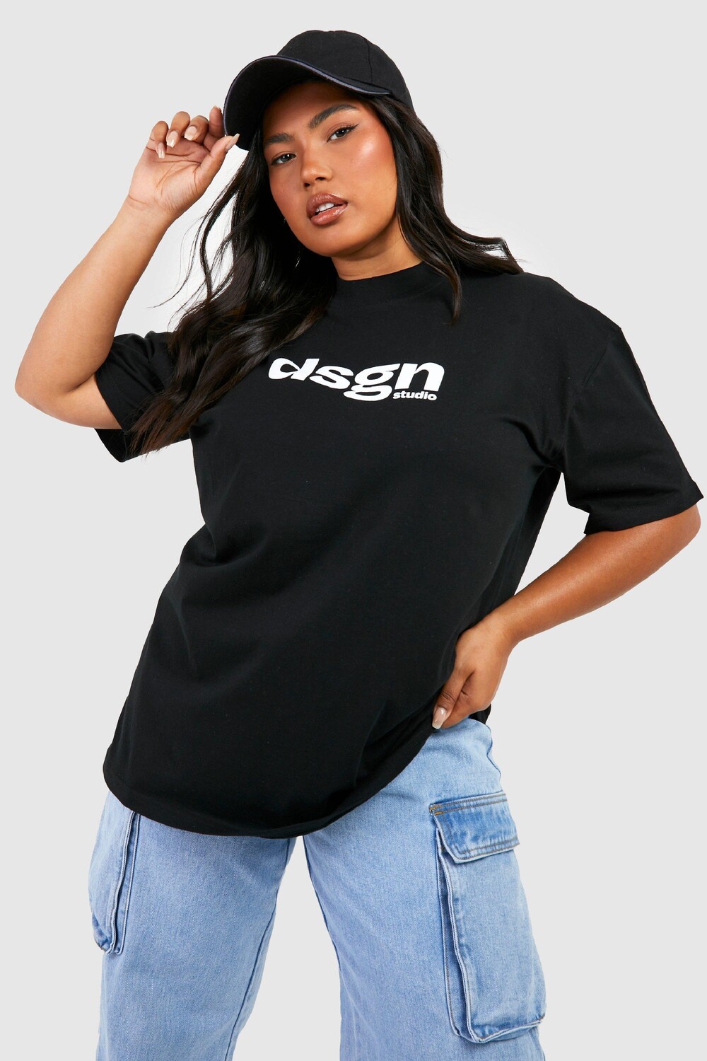 

Футболка оверсайз с принтом dsgn на груди Boohoo, черный