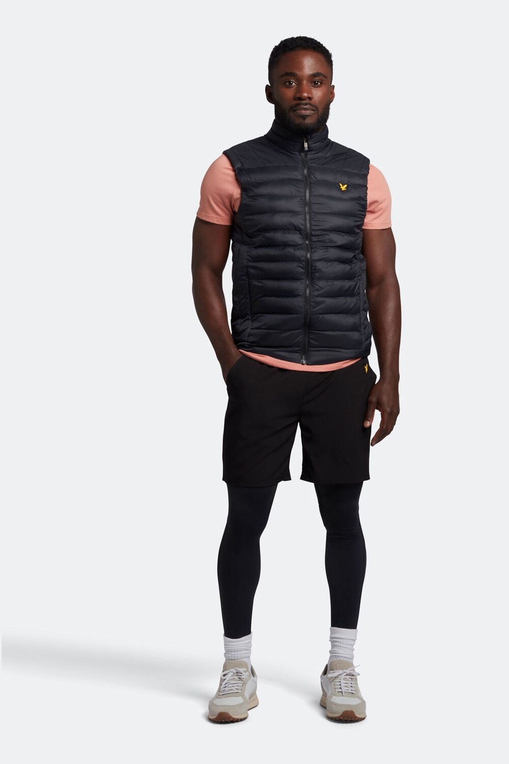 

Черная легкая стеганая безрукавка с воротником Lyle & Scott, черный