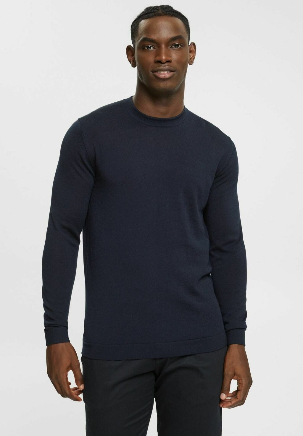 

Свитер Esprit