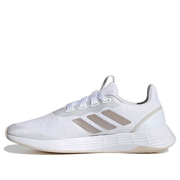 

Кроссовки Adidas QT Racer 'Champagne Metallic Ivory', Белый