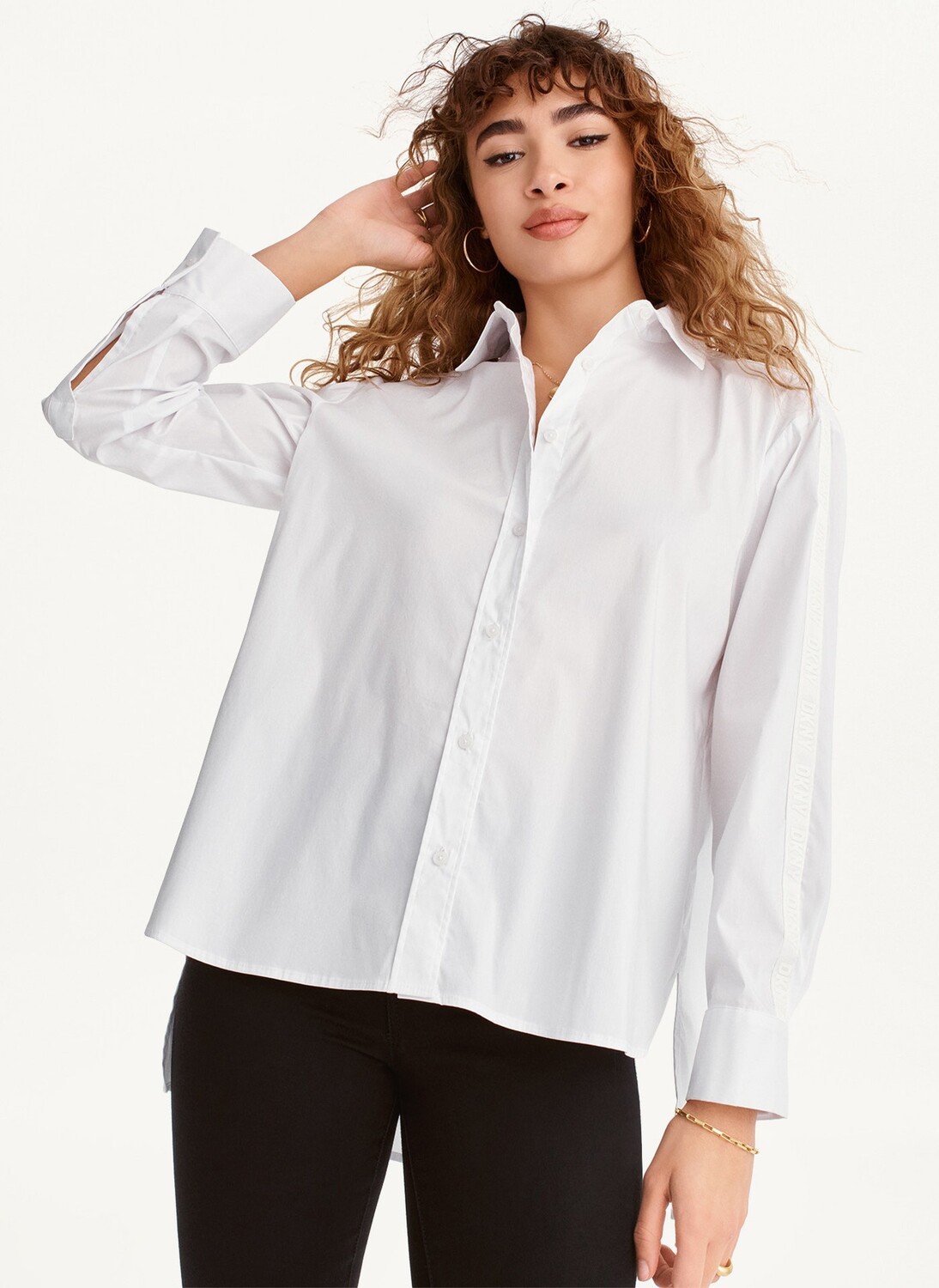 

Рубашка с длинными рукавами и высокой посадкой DKNY