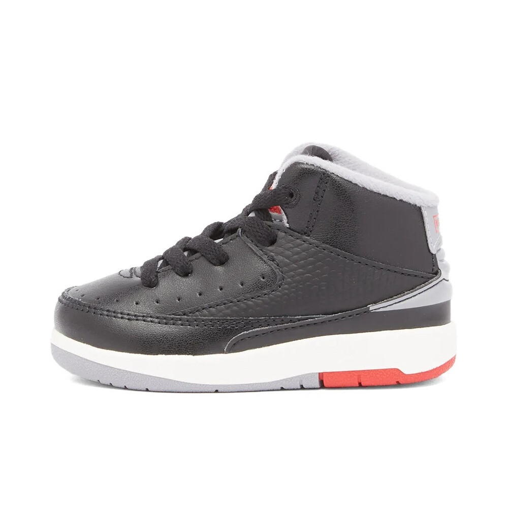 

Кроссовки Air Jordan 2 Retro TD, черный/белый/красный