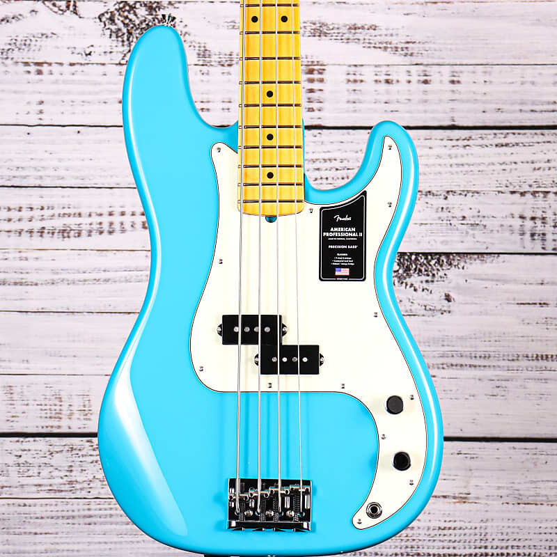 

Fender American Professional II P-Bass | Майами Блю