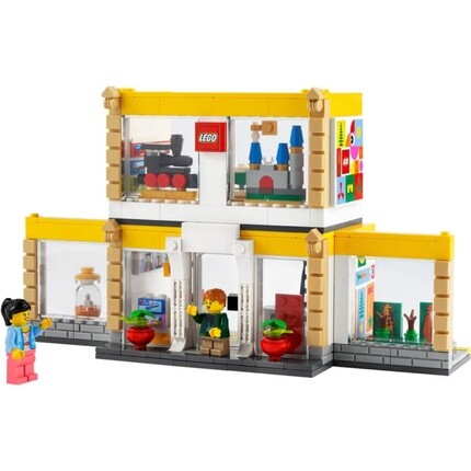

Конструктор Lego 40574 Creator Brand Store Minifigure Scale Play and Display, 541 деталь