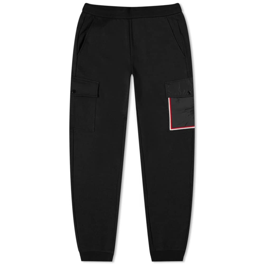 

Карманные спортивные штаны Moncler