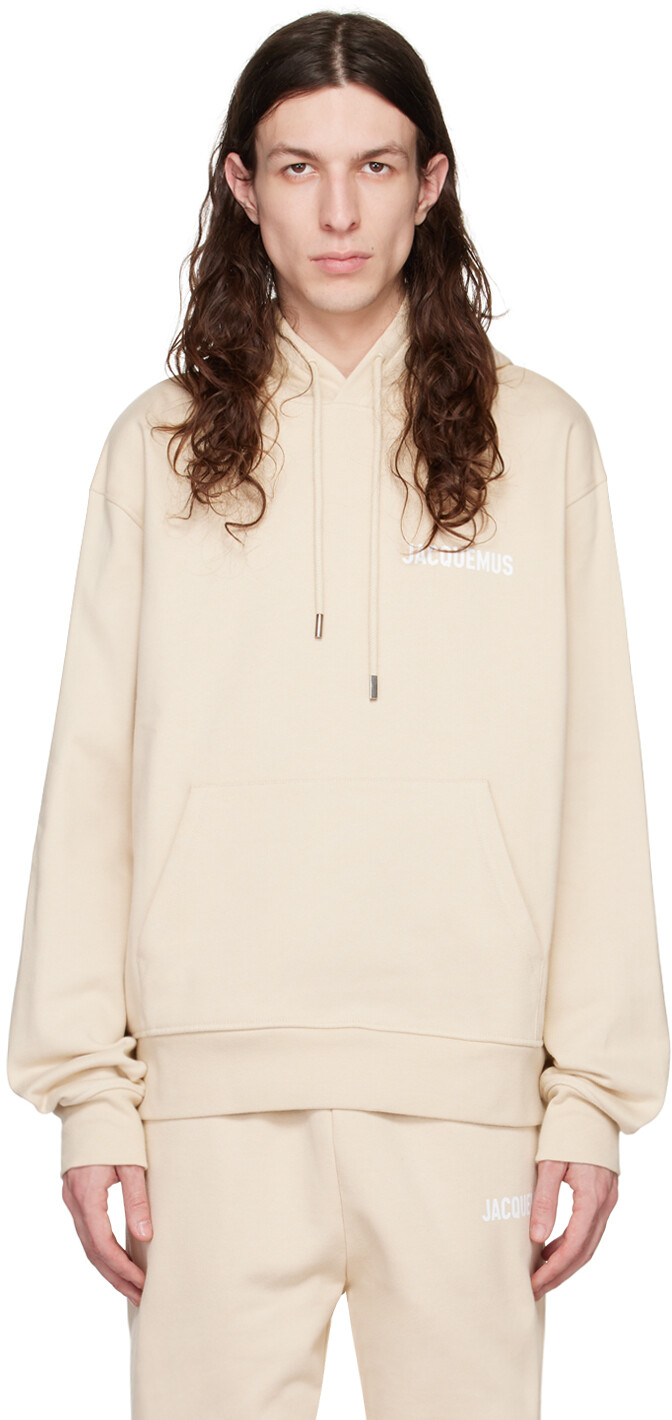 

Худи 'Le Sweatshirt Jacquemus' бежевого цвета