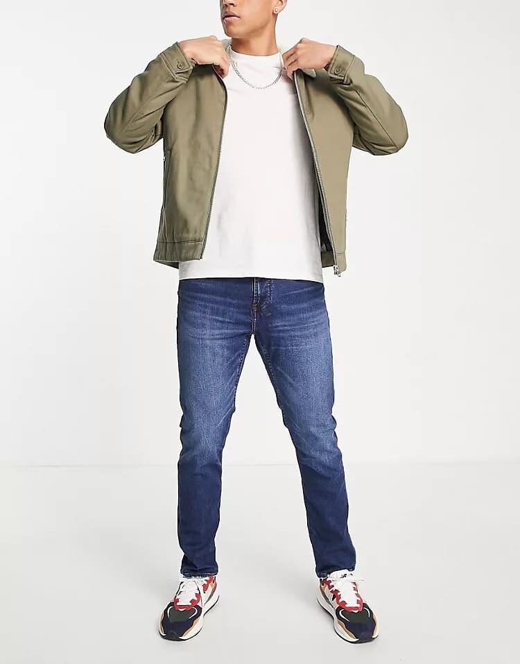 

Джинсы Pull&Bear зауженного кроя, темно-синий
