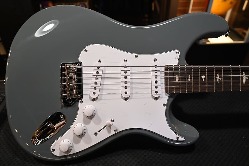 

Электрогитара PRS SE Silver Sky - Storm Gray #8940