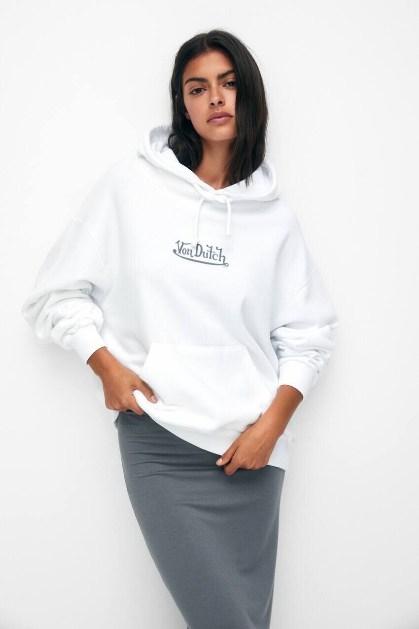 

Худи оверсайз Von Dutch Pull&Bear, белый