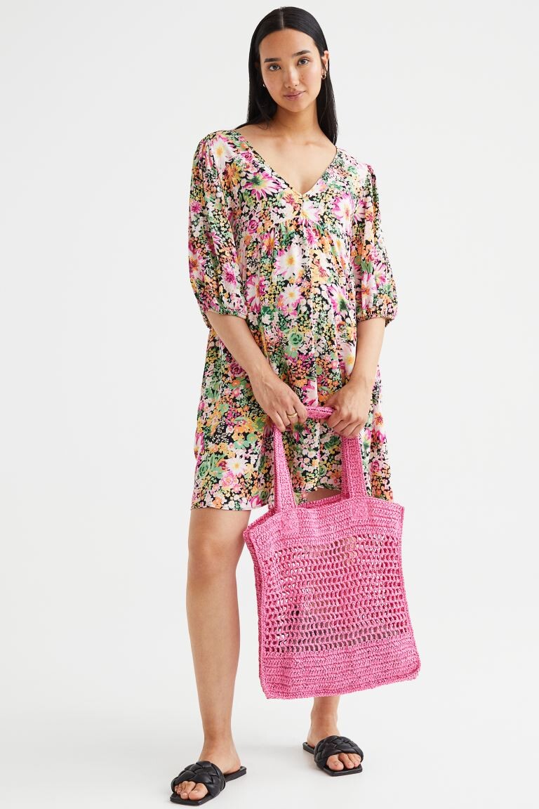 

MAMA Узорчатое платье с пышными рукавами H&M, черный/цветы