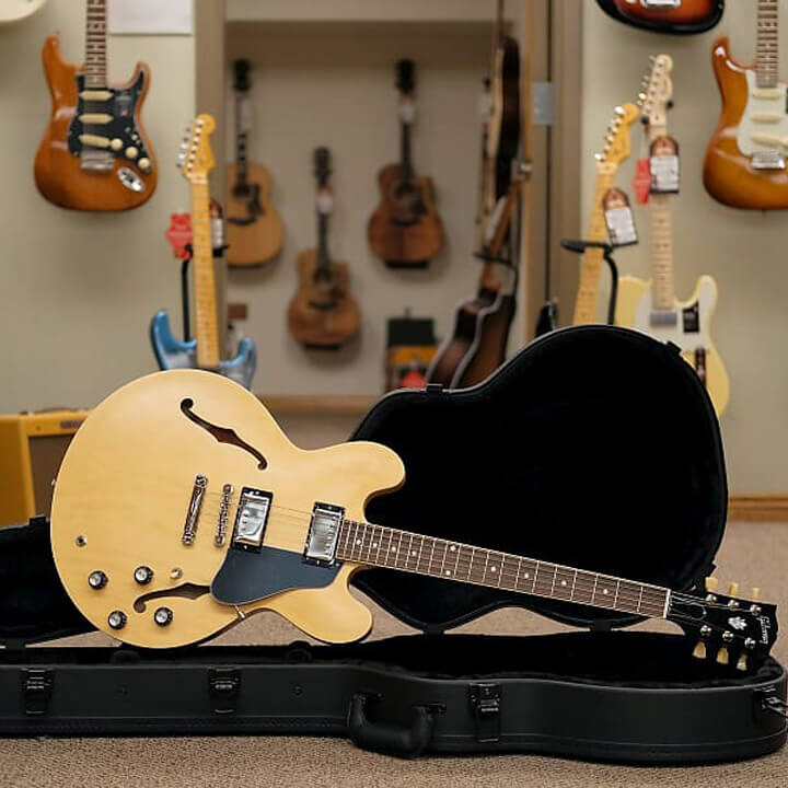 

Gibson Modern Collection ES-335 Satin 2020 - Present - Satin Vintage Natural 7lbs 9.9oz