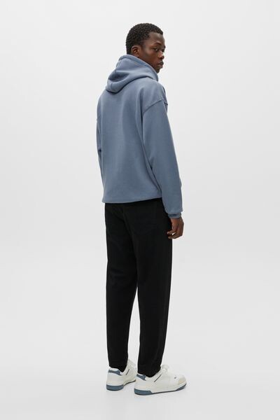 

Базовые джинсы стандартного кроя PULL&BEAR