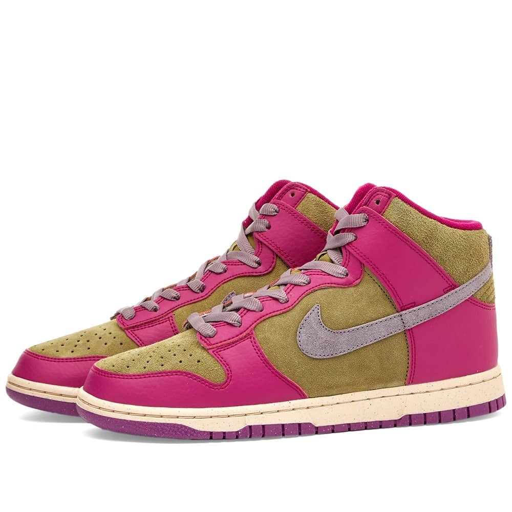 

Кроссовки Nike W Dunk High