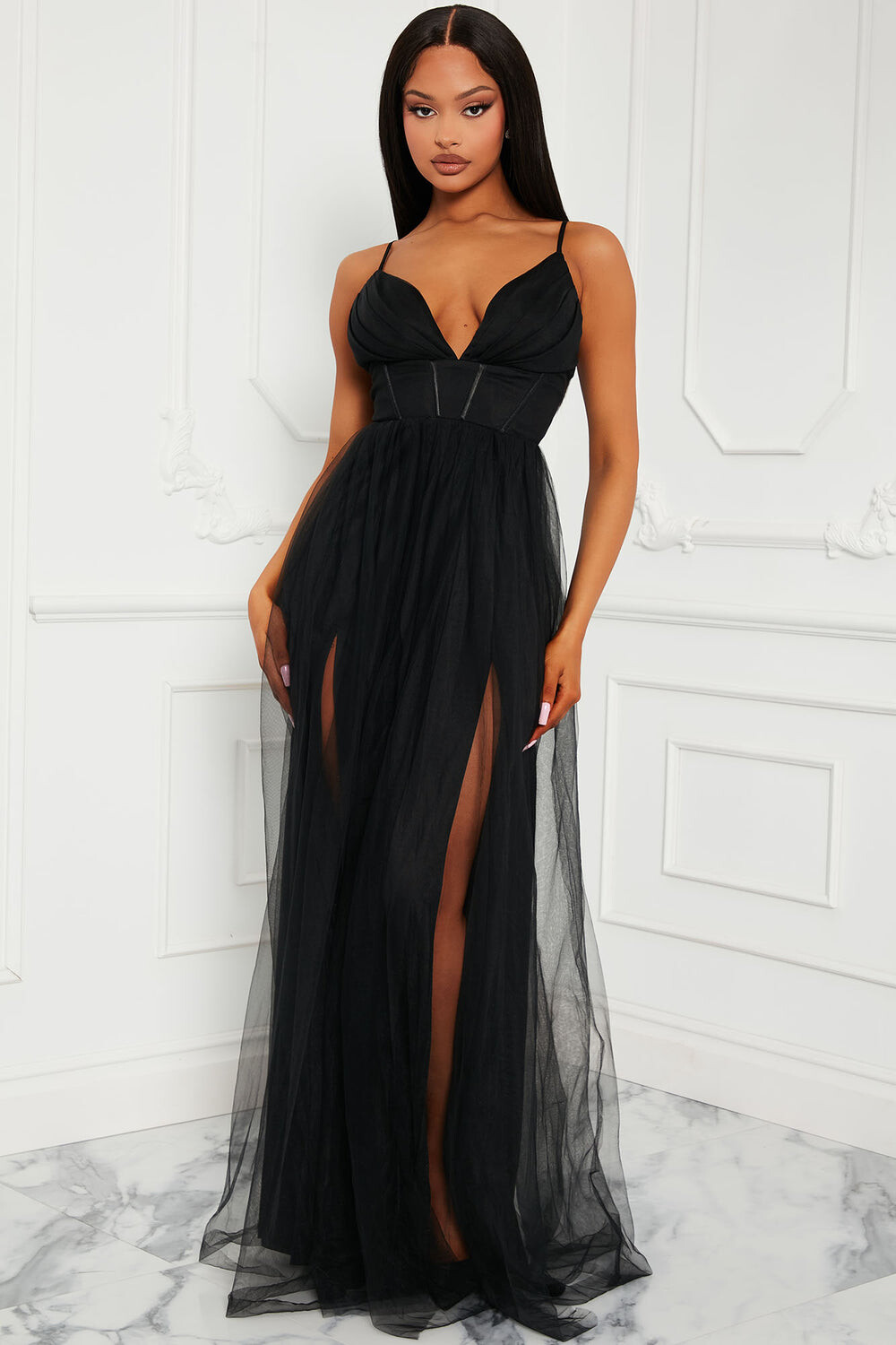 

Платье Fashion Nova MF21427, черный
