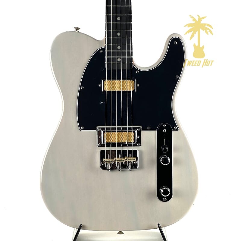 

Телекастер Fender Gold Foil - белый блонд Gold Foil Telecaster