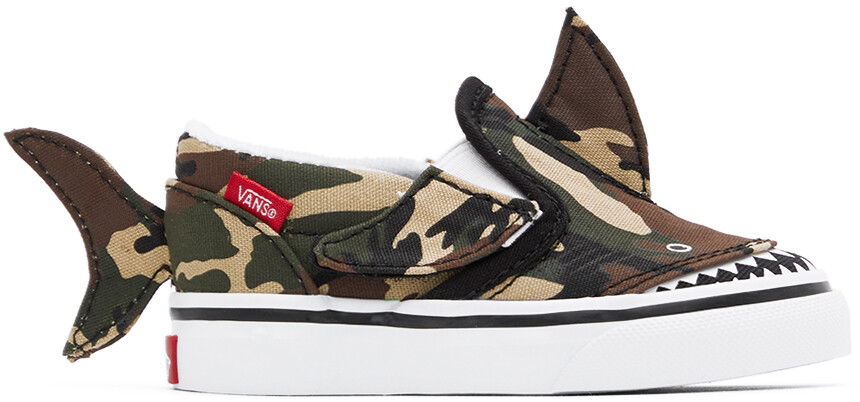 

Кроссовки Baby Camo Shark Slip-On с V-образным вырезом Vans