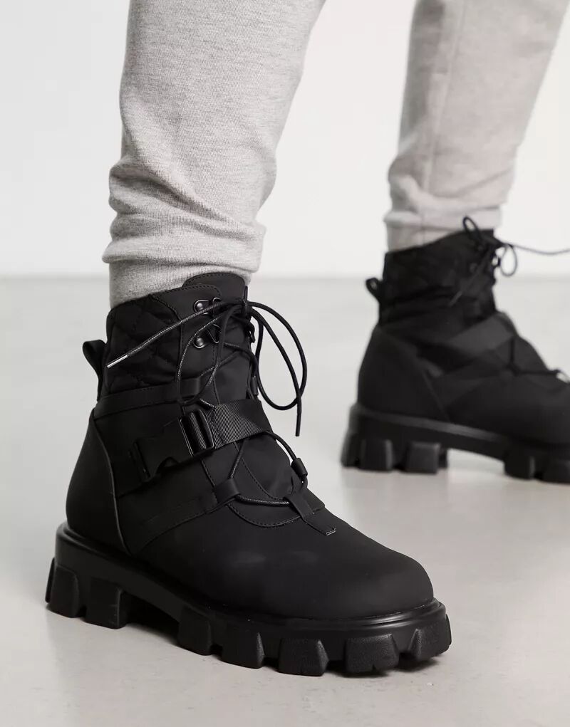 Черные стеганые ботинки на шнуровке с ремешком с пряжкой Public Desire Garrison