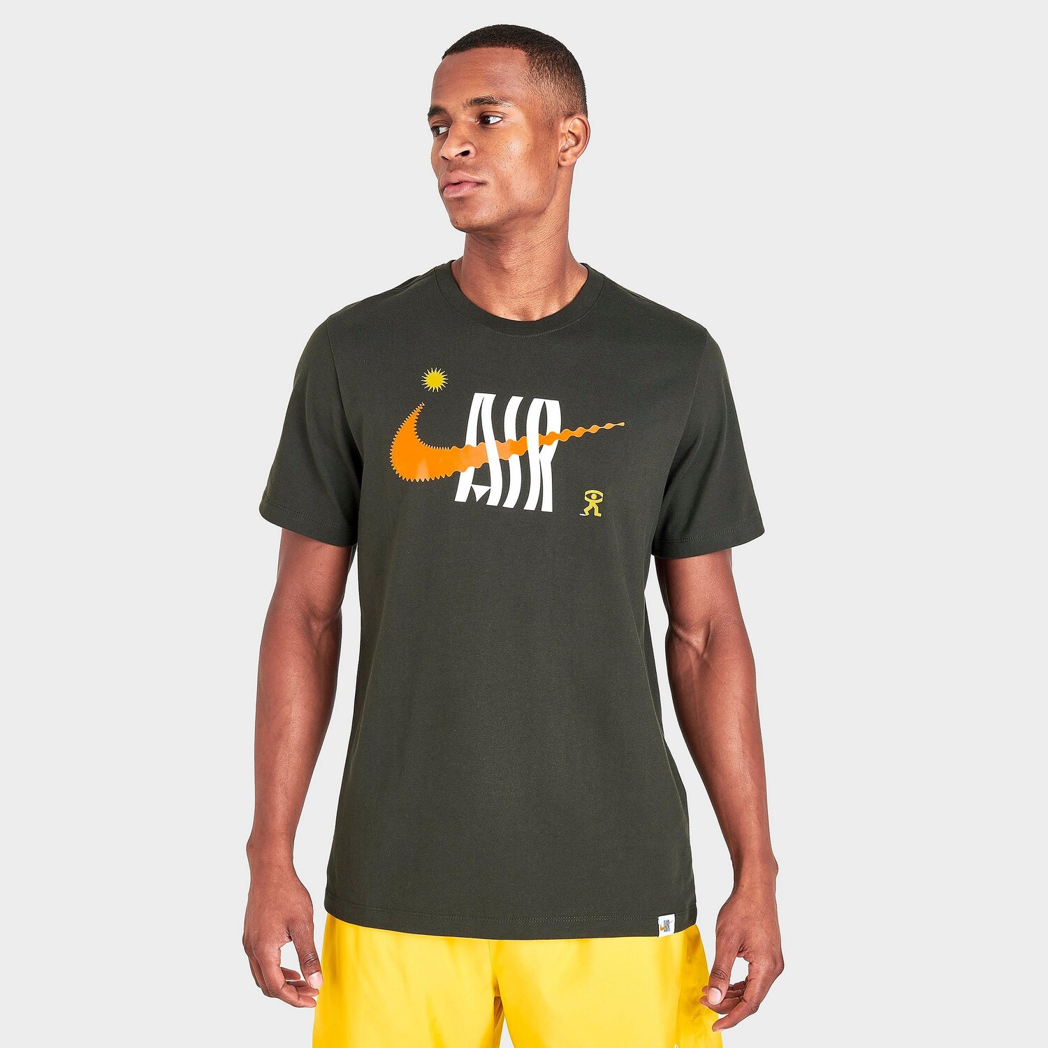

Мужская футболка Nike Sportswear DNA, зеленый